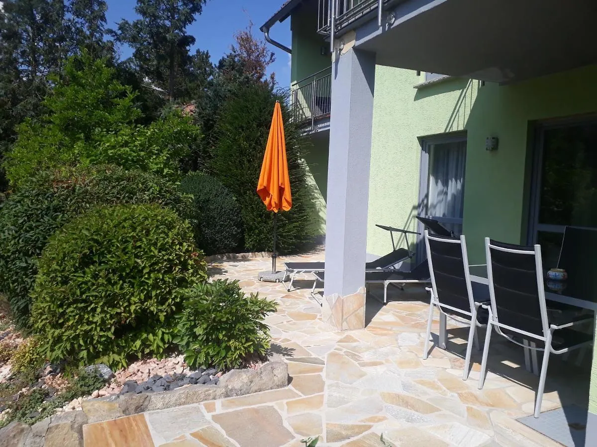 Ferienwohnung Pension Am Weinberg Mainstockheim